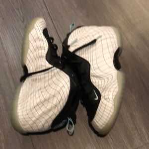 Nike Little Posite One PS "Warped Grid" White Leather Kids Trainers CW1594 005